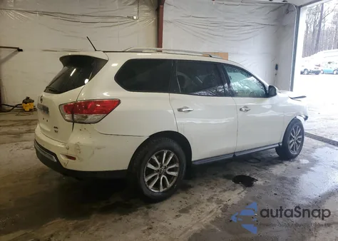 2015 Nissan Pathfinder S z USA, uszkodzony, nr VIN 5N1AR2MM8FC682891